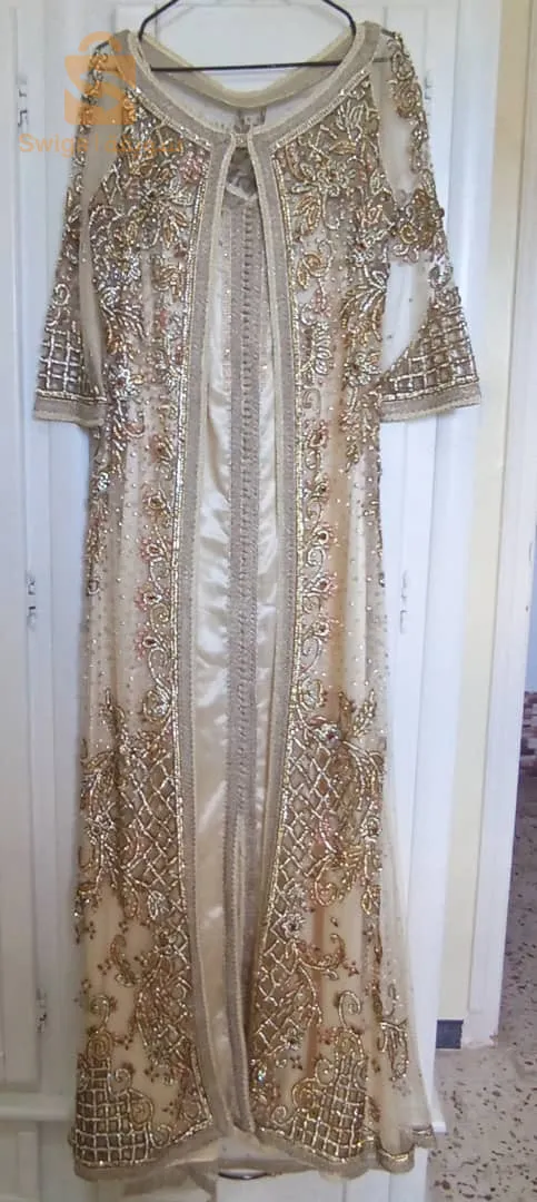 قفطان مغربي بالقطعة تحفة