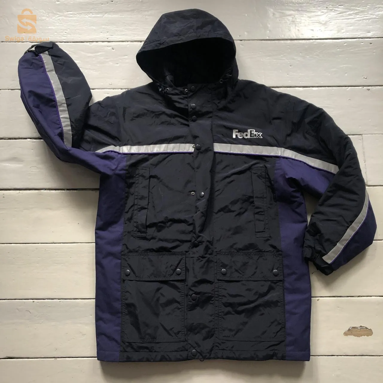 original FedEx 3M Puffer Navy Jacket
Size: Men's / US XL / EU 56 / 4