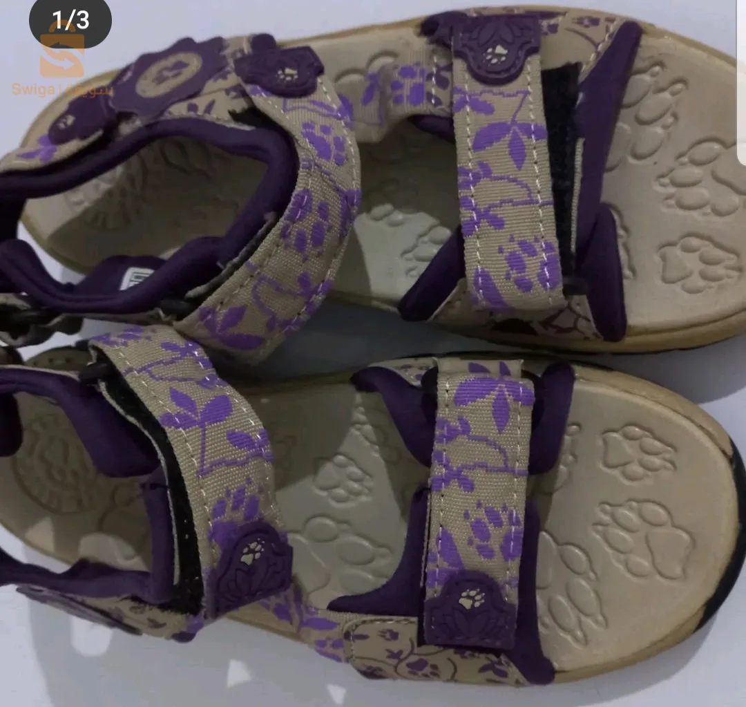صندالة للبنات