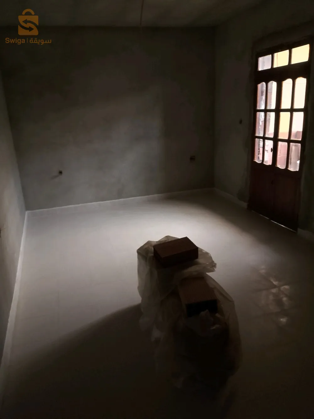 منزل البيع بلدية سانڨ دائرة قصر البخاري ولاية المدية ، مساحة 12 على 11 
طابق أرضي مجهز + طابق اول نص مجهز و طابق علوي قريب من جميع المرافق متوفر على جميع الشرووط الاساسية ماء غاز كهرباء ، قريب من المسجد ، المستشفى مدرسة ابندائية و متوسطة ،  المزيد من المعلومات يرجى الاتصال على الرقم التالي : 0665641013