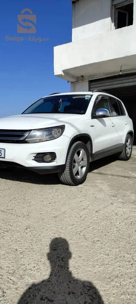 Tuguan style