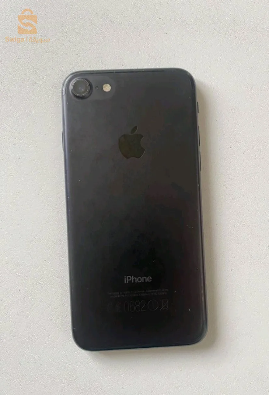 IPhone 7 très bon état batterie 73% Première main.