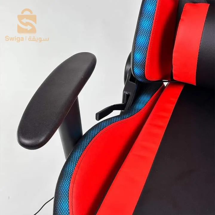 Chaise Gaming Professionnel avec Haut Parleur et Lumière RGB intégré 🎮🖥️🕹️

Livraison disponible 🚛🛵🚚 

رابط الشراء في أول تعليق 👇🏻