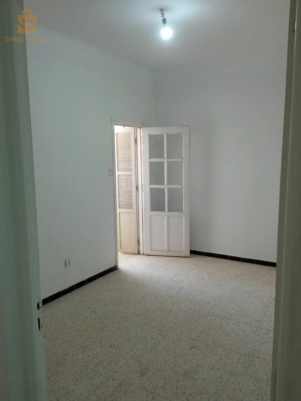 appartement F3 très propre 5eme étage