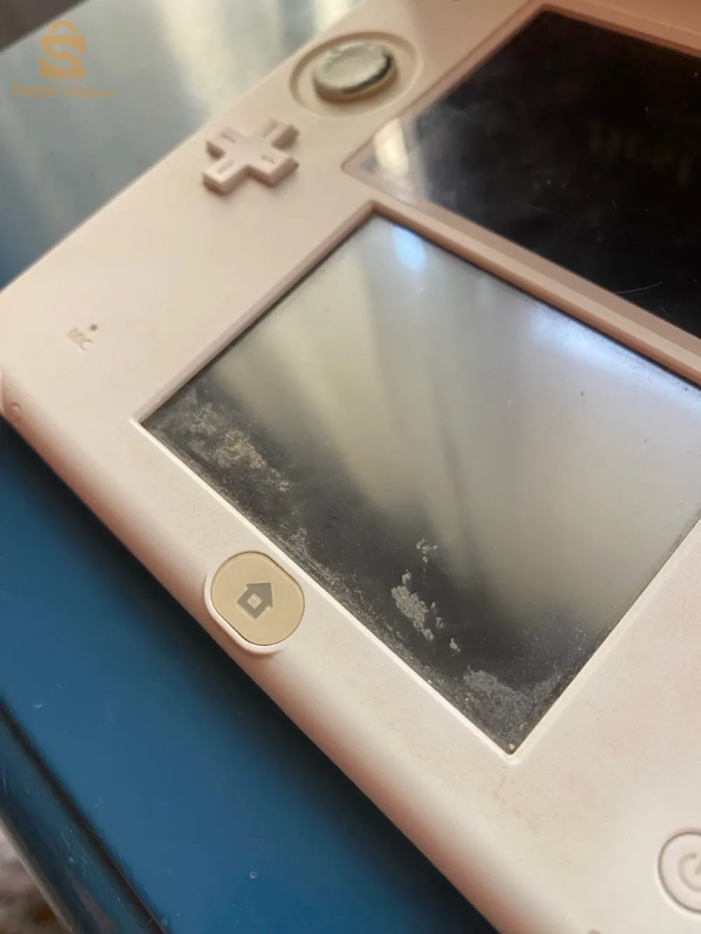 nintendo 2 ds a vendre avec chargeur et cassette