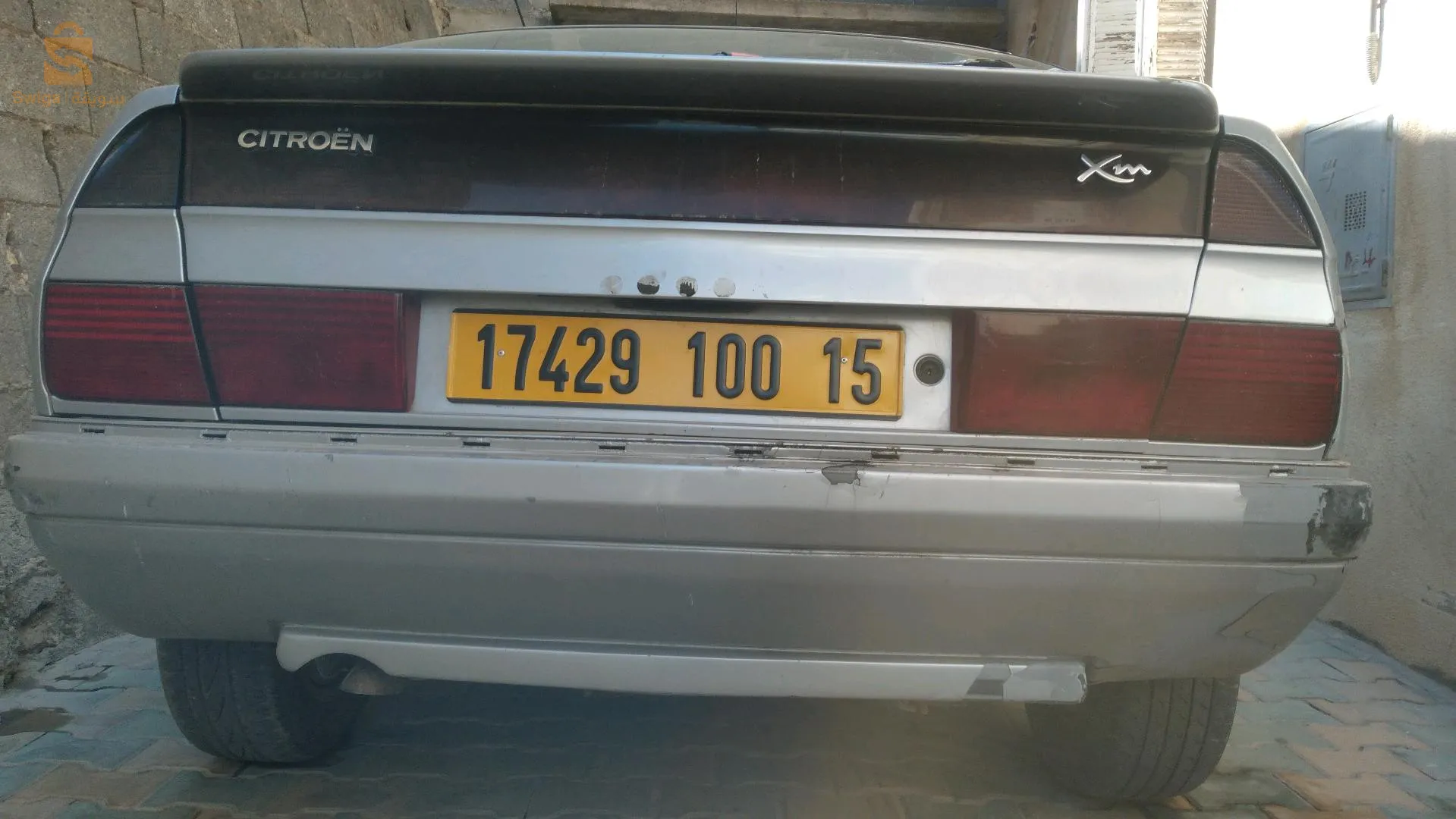 vitroenxm 2000
2.5td
marche bien.
défauts carrosserie capot, phare avant droit cassé, pare choc ayant perdu sa peinture