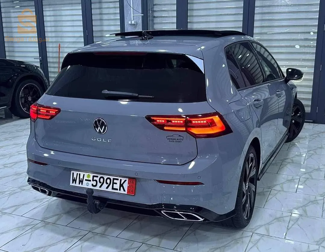 Volkswagen Golf R Line