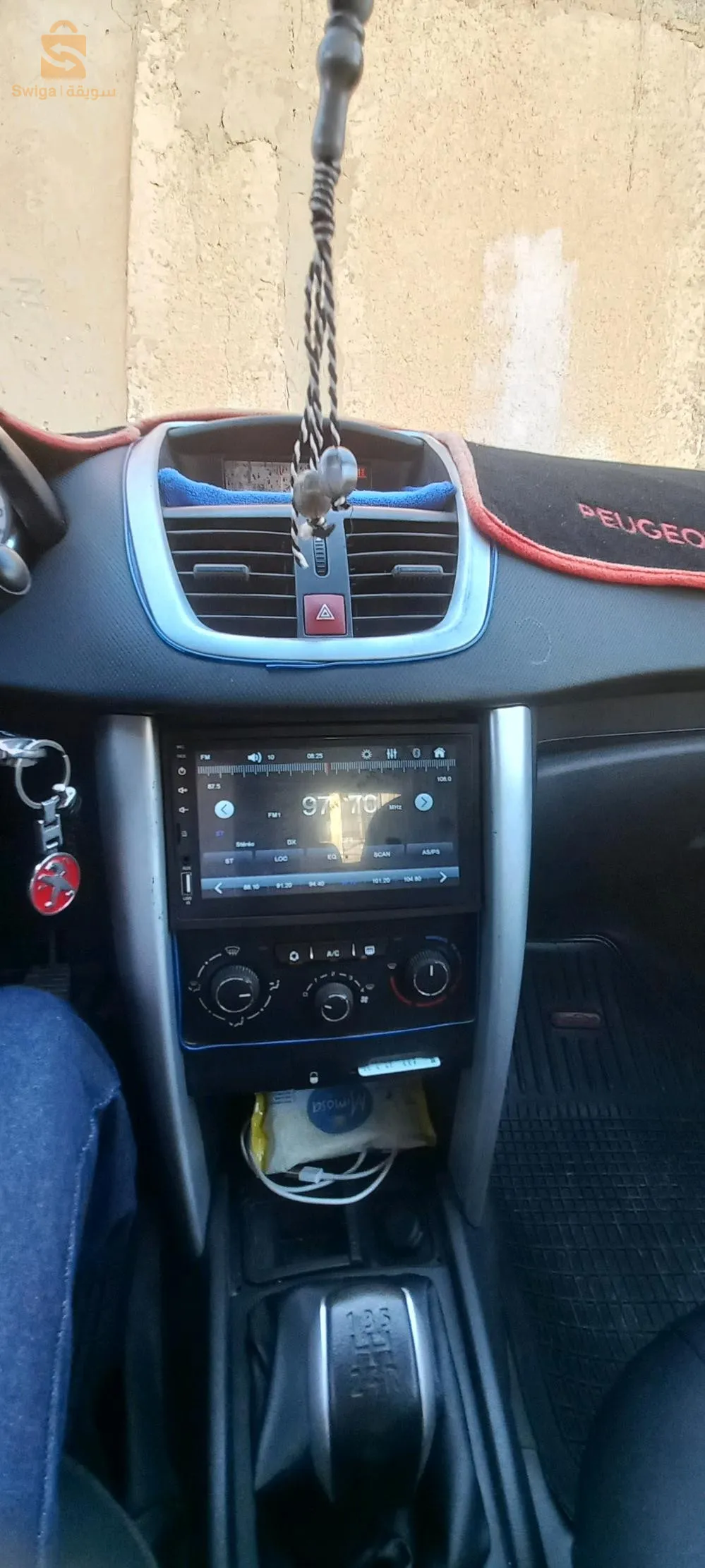 للبيع 1.4 vti sportium 95 ch 16v