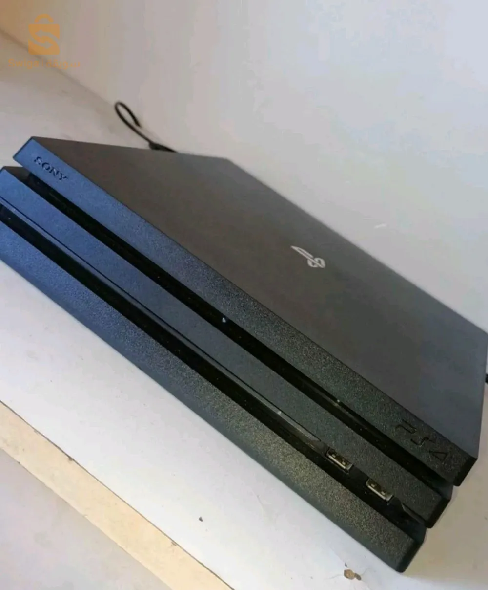 ps4 pro HD 1tb