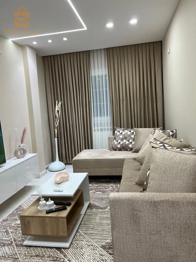 خدمة خياطة و تركيب حسب الطلب و مقاسات