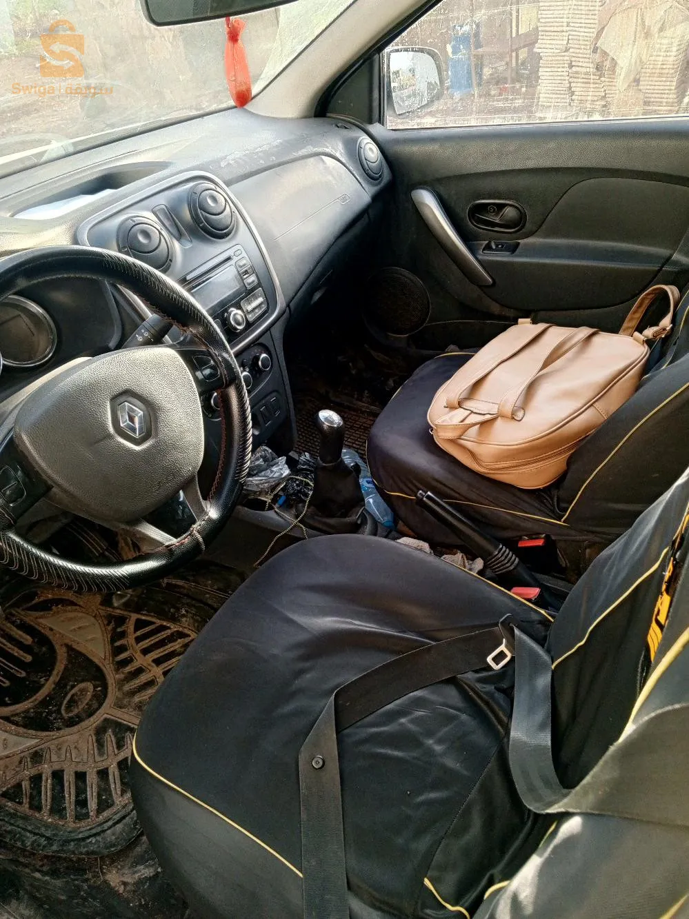 رونو سيمبول 2017 فيها فوال للبيع او تبادل