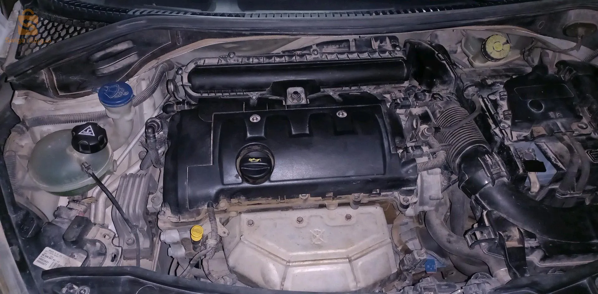 للبيع 1.4 vti sportium 95 ch 16v
