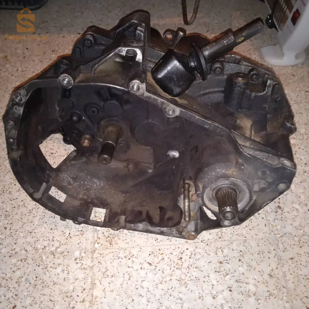 قطع غيار اصلية كونغو+كليو1.5dci