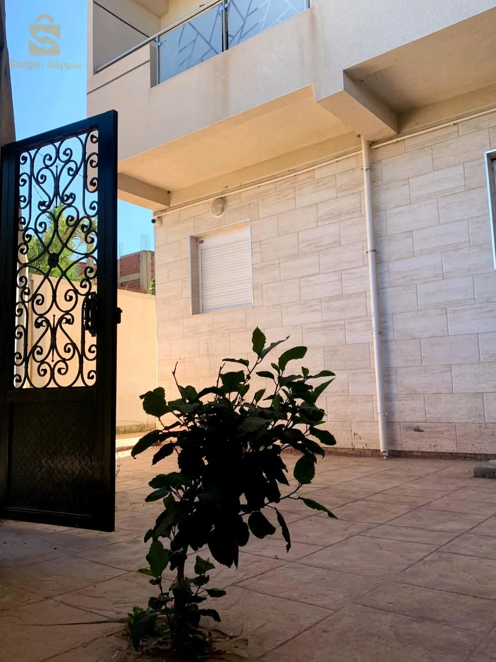 شقة أفرشهاو بصحتك السكنة   F4 جاهزة 📍
مساحتها 97m² 0770 55 98 19 📲📞🙏📢