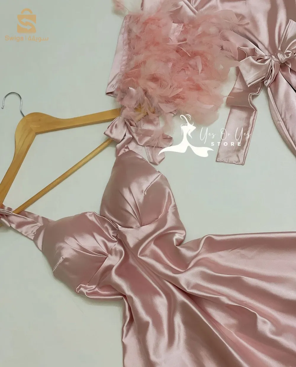 déshabillé de luxe