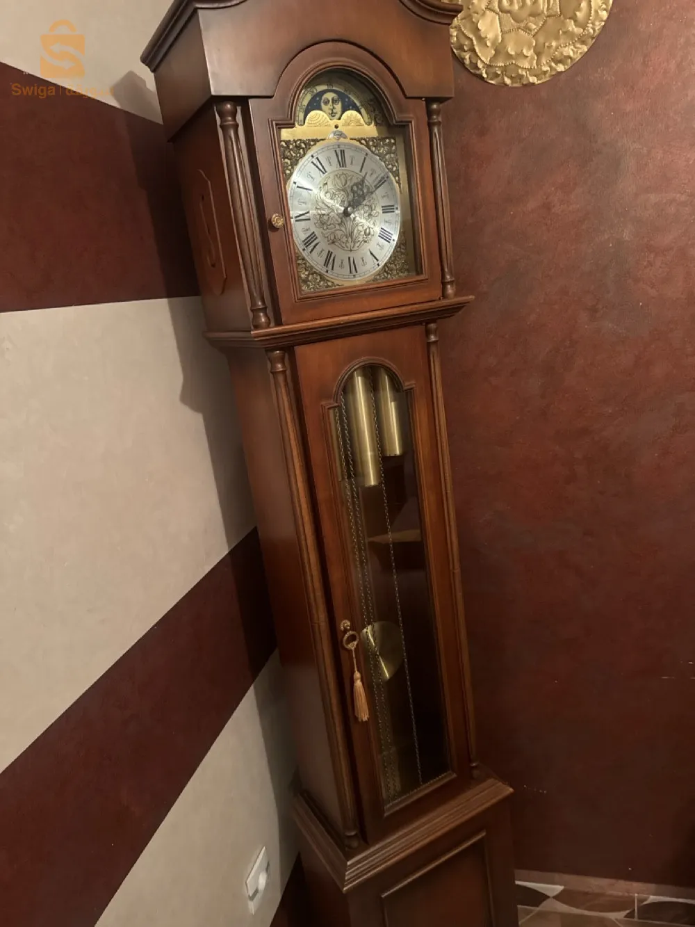 ساعة انتيك