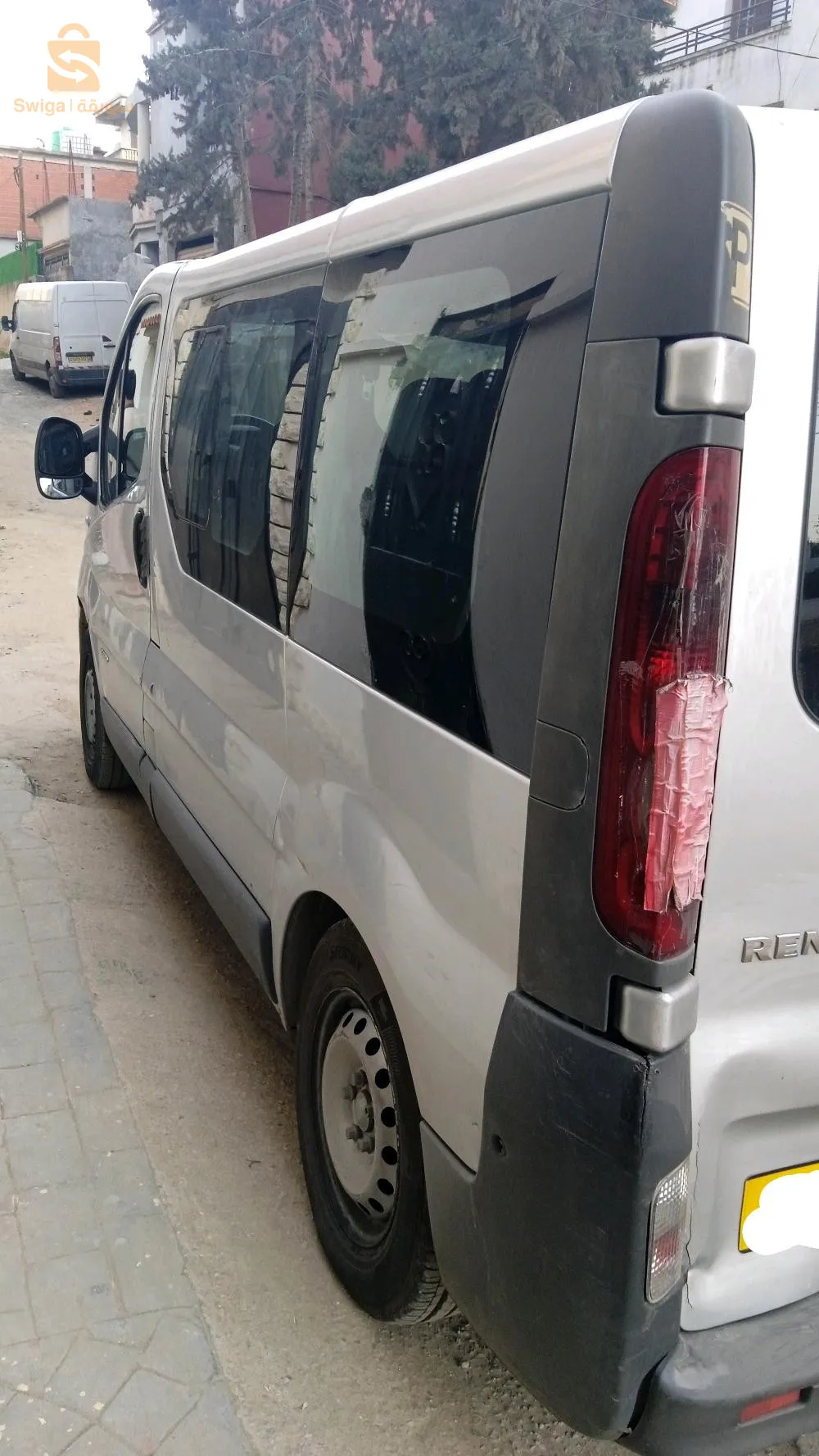 TRAFIC 1.9 DCI 100CH