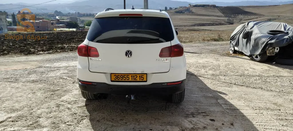Tuguan style
