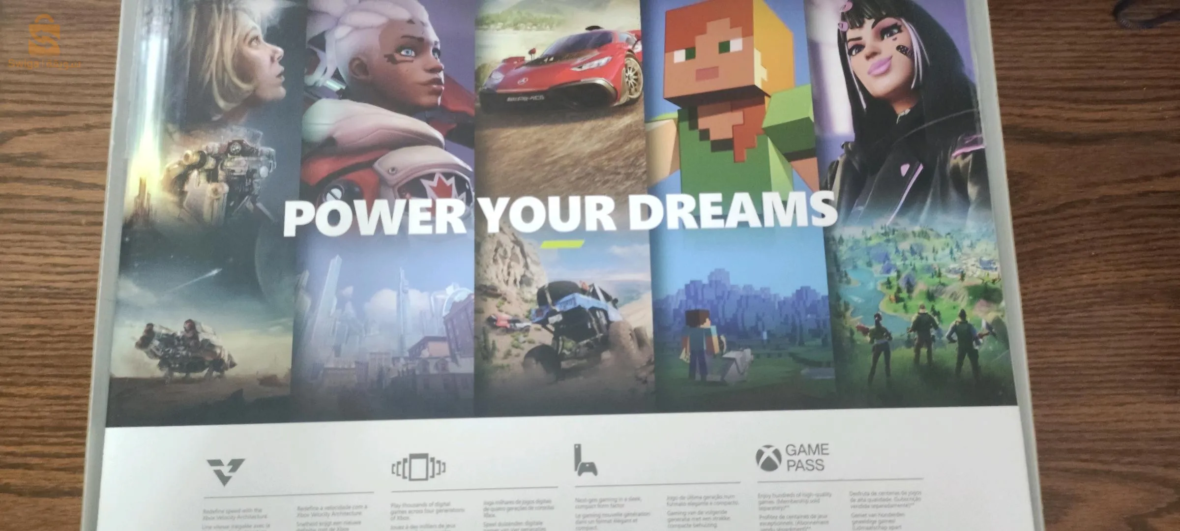 xbox séries s مستعملة مدة قصير بزاف جديدة او فيها ڨايم باص 3 شهور بيها بلمانيطا او صولحها لوريجينال