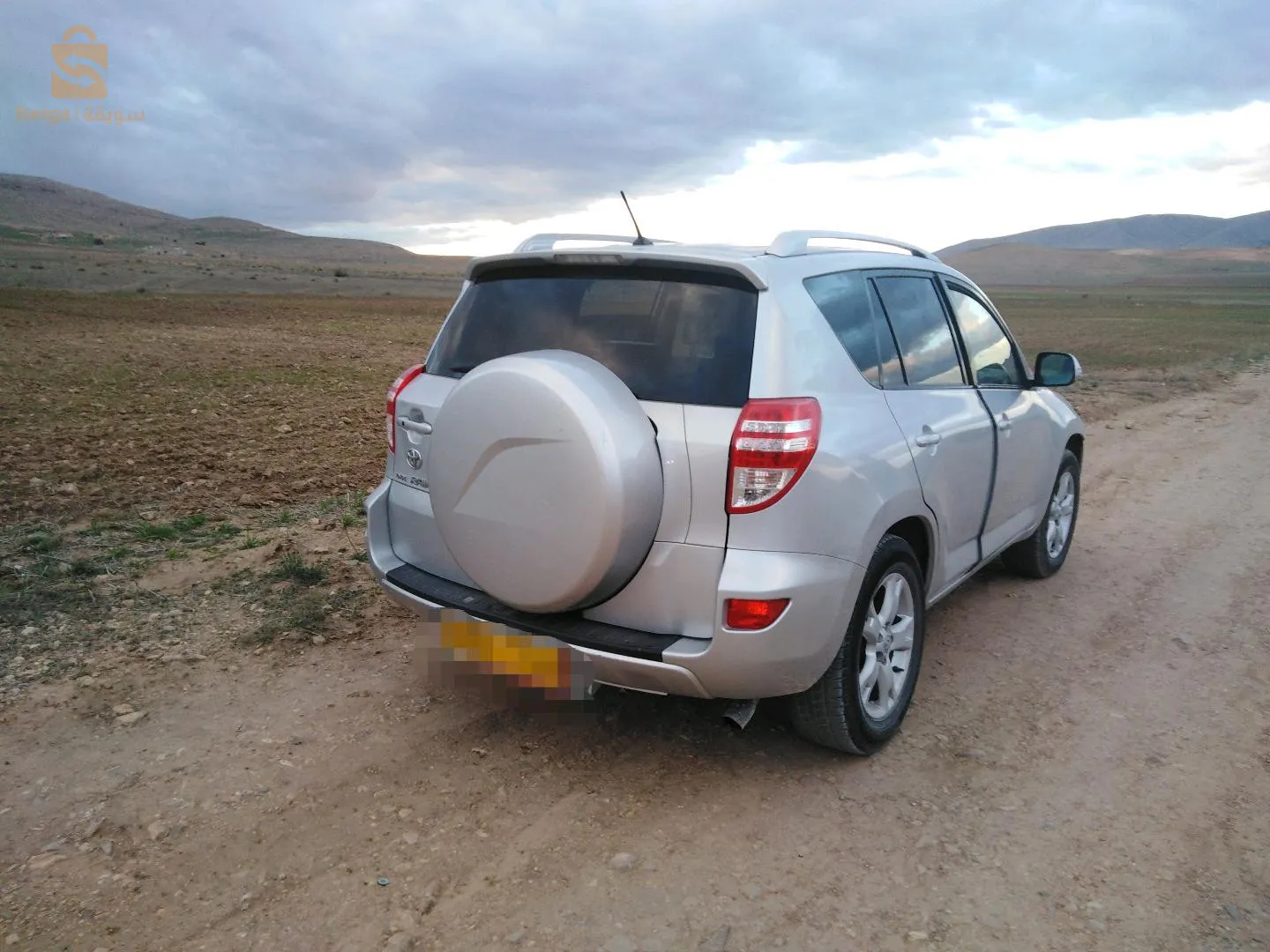 سيارة RAV   4   toyota