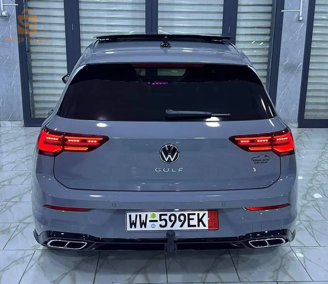 Volkswagen Golf R Line