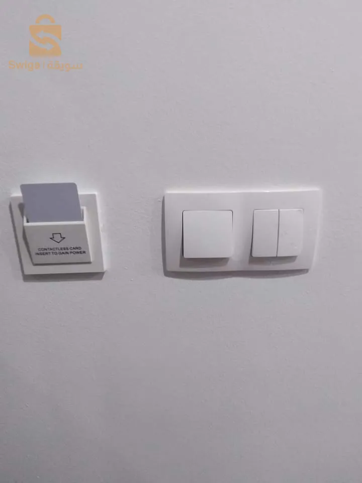 كهربائي عام