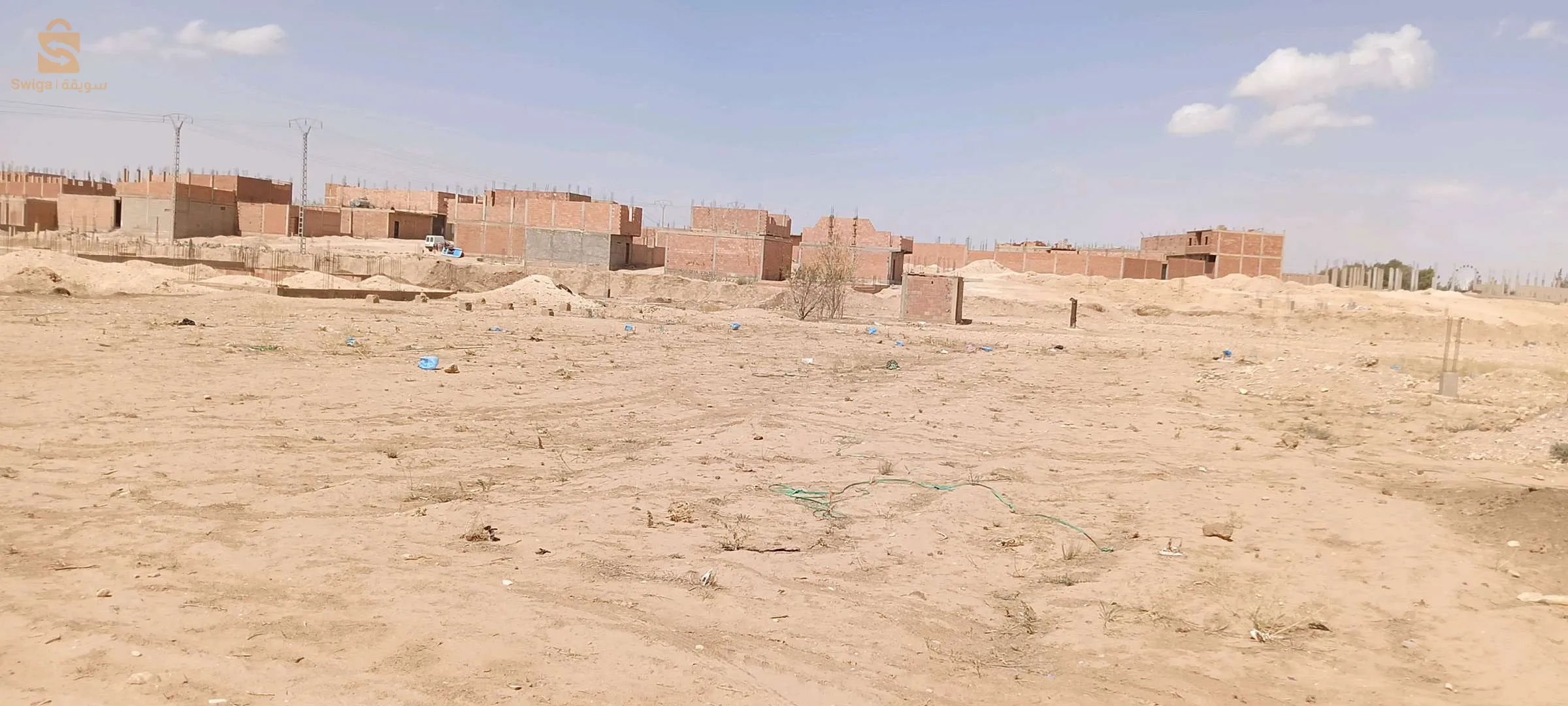 ارض في بنات بلكحل 3 واجهات تنازل 
مساحة 10/20