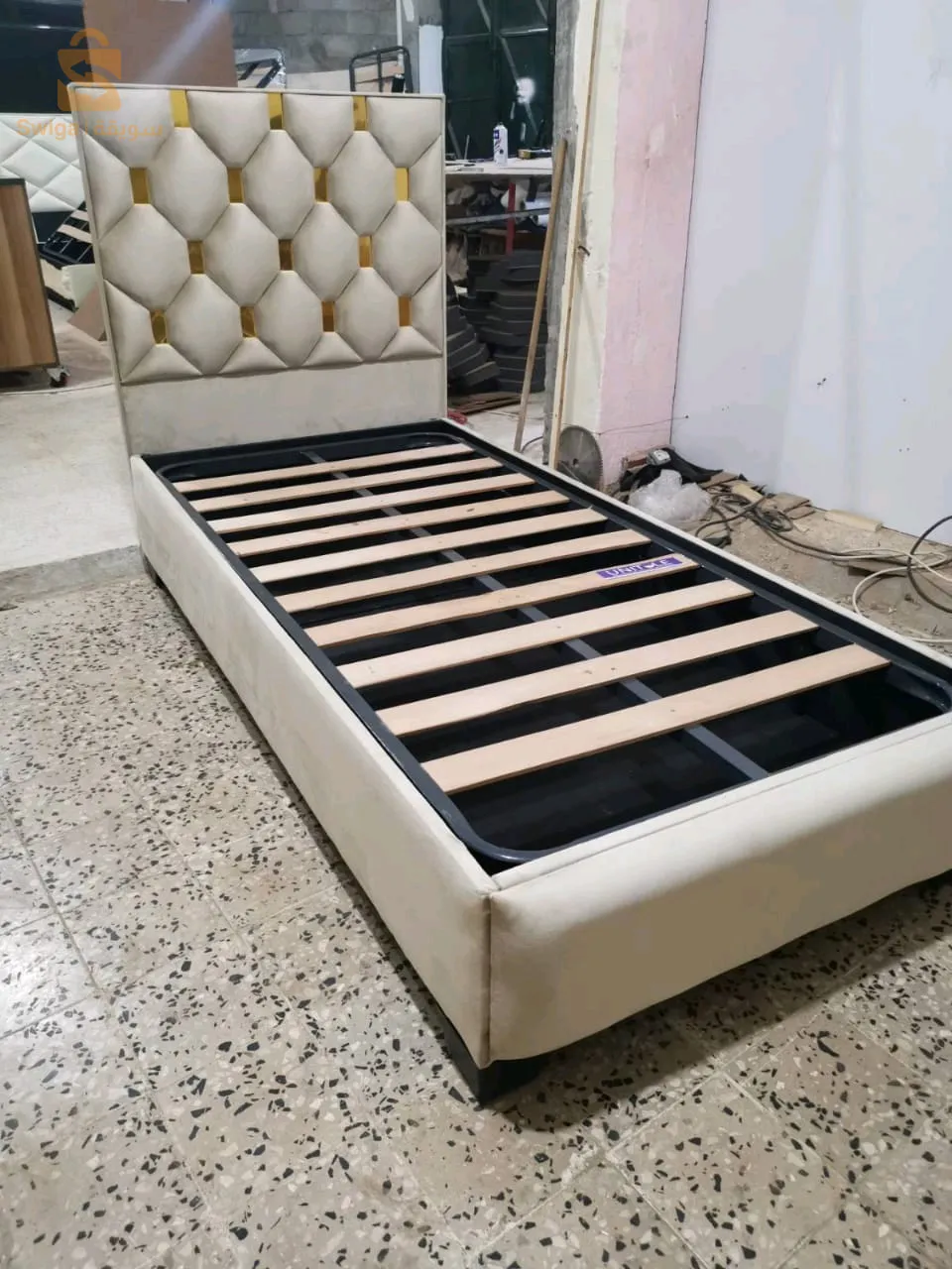 سرير كابيطوني  كوفري