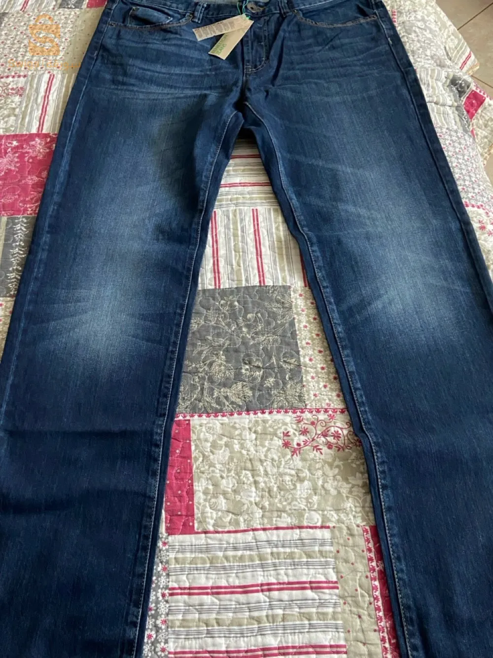 2pantalon jean jamais porté ✅