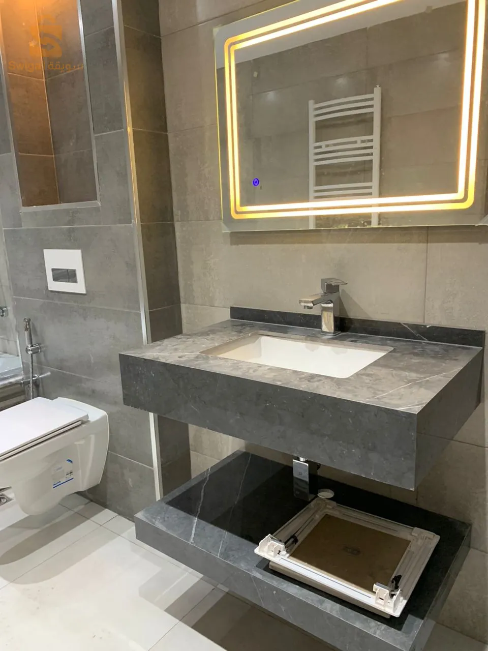 شقة واسعة للبيع