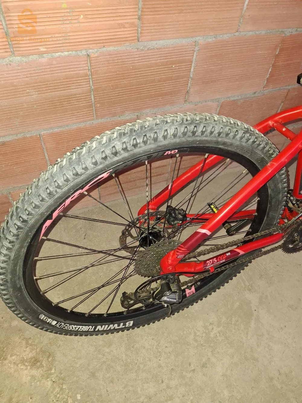 btwin rockrider 540