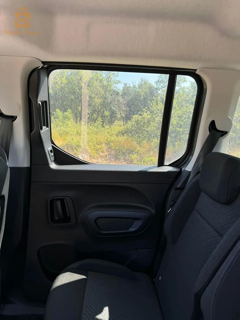 للبيع 670
fiat dublo vitré zeo conteur 2024 dieselfiat dublo vitré
zero conteur annee 2024
1,6 L distl
92 chevaux
لاستفسارات اكثر اتواصل معنا عبر صفحتنا 
تسويق السيارات المستوردة 
اهلا وسهلا بالجميع