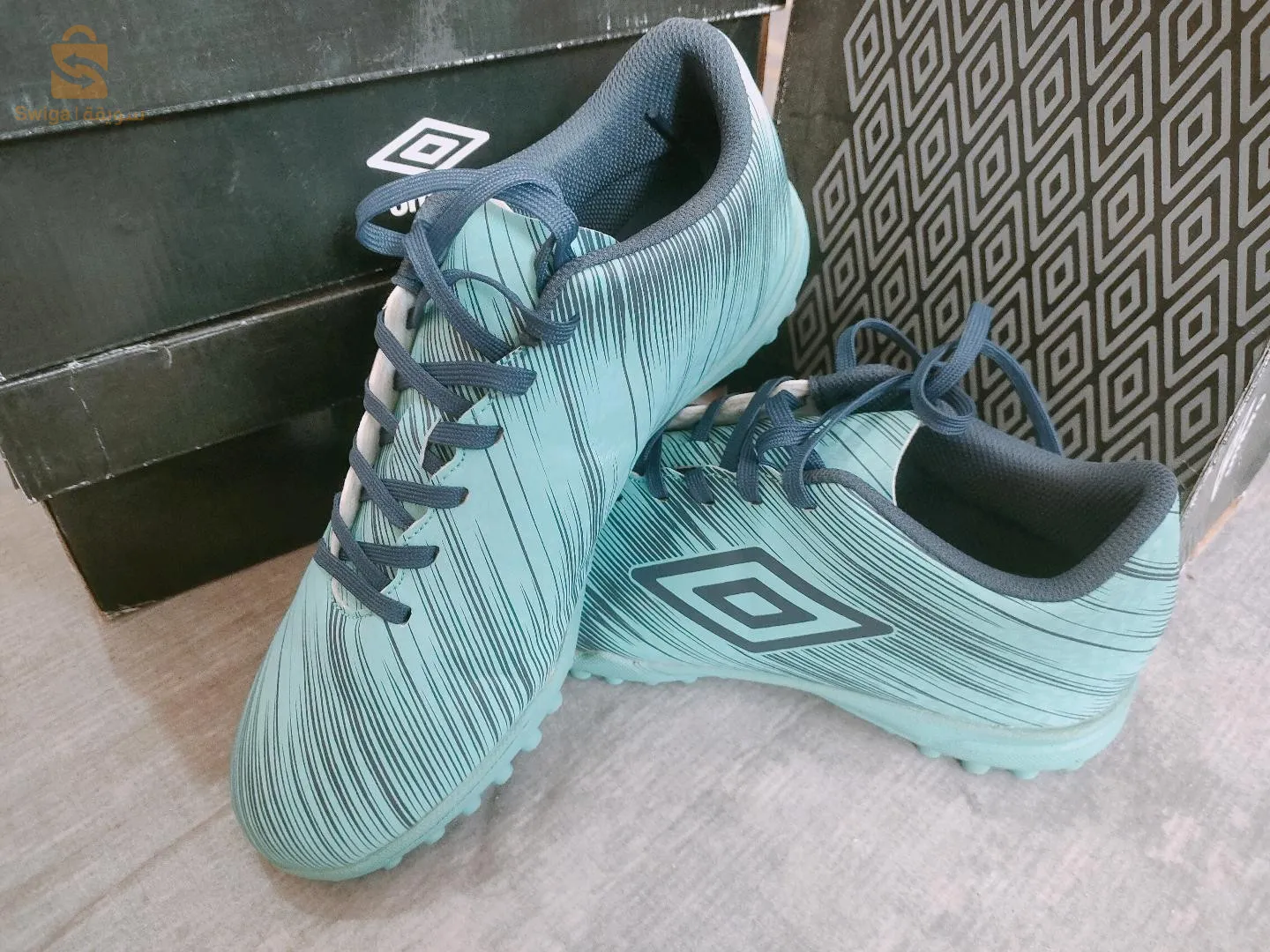 soulier de football neuf