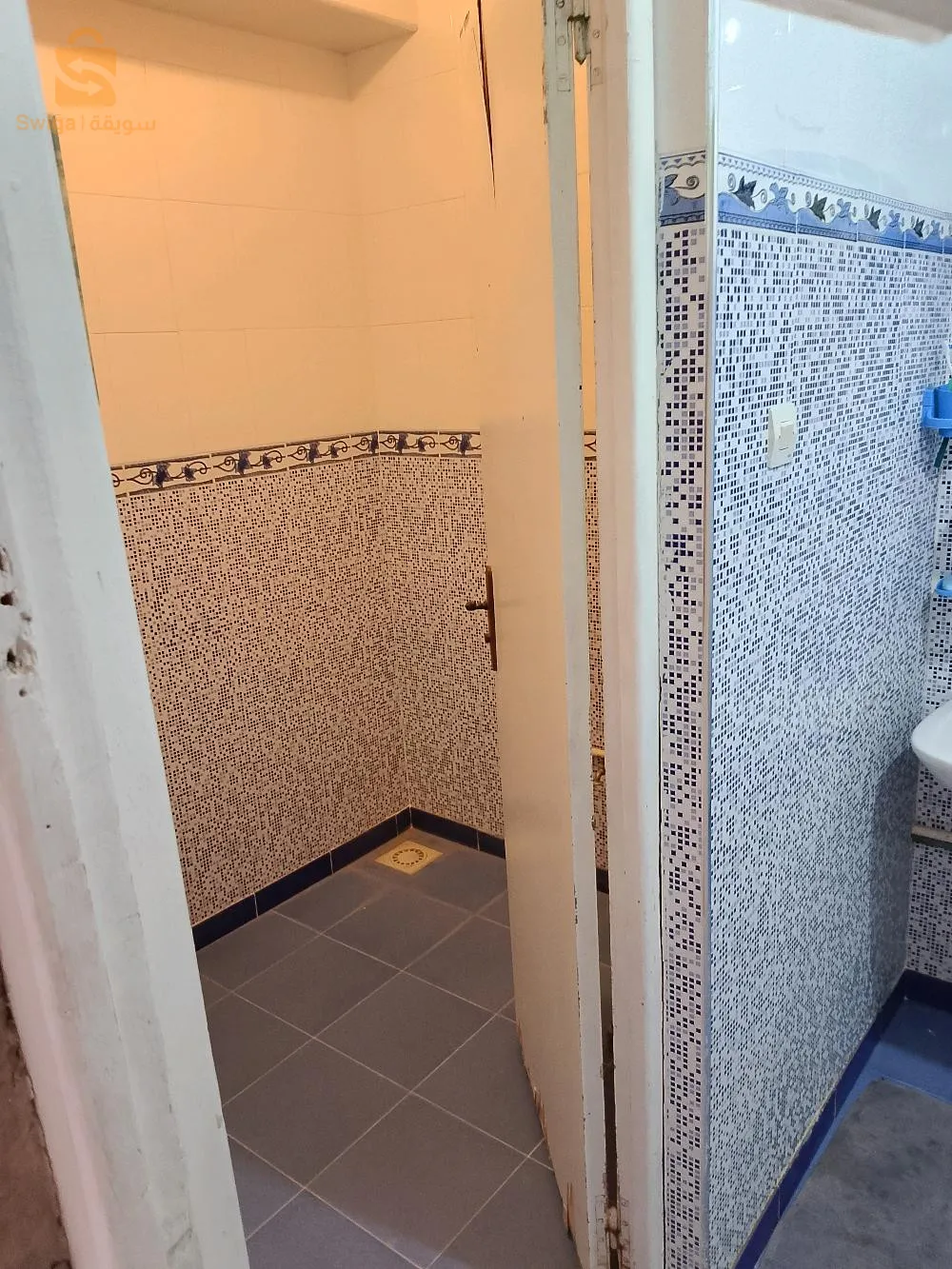 منزل البيع بلدية سانڨ دائرة قصر البخاري ولاية المدية ، مساحة 12 على 11 
طابق أرضي مجهز + طابق اول نص مجهز و طابق علوي قريب من جميع المرافق متوفر على جميع الشرووط الاساسية ماء غاز كهرباء ، قريب من المسجد ، المستشفى مدرسة ابندائية و متوسطة ،  المزيد من المعلومات يرجى الاتصال على الرقم التالي : 0665641013