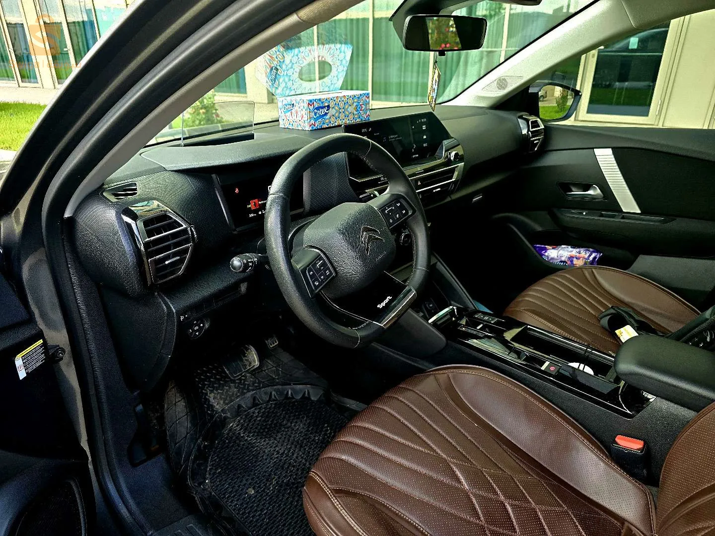 voiture propre et bien entretenu