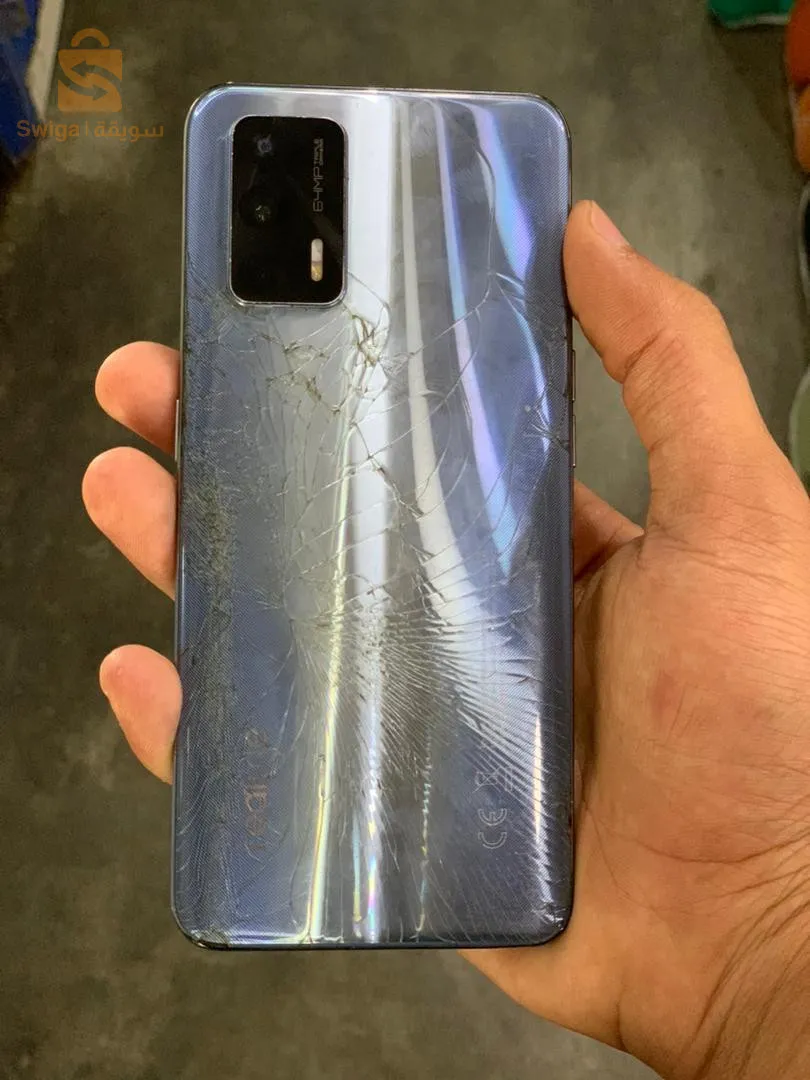 realme GT 5g 
processeur Snap dragon 888 pubg 90 fps
fih doubleur khfif maybanch
m3ah chargeur original