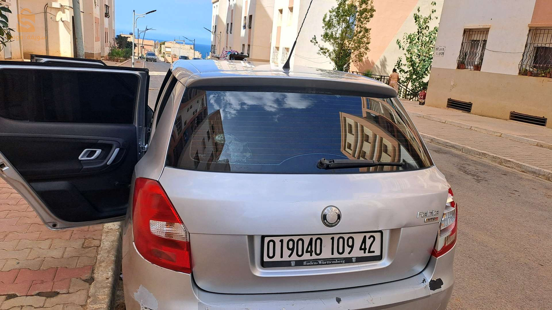 صبيغة لبارشوك + افروا تاع موطو كيما الصور 
لاسيبونسيو مليحة 
موتور معاود جديد