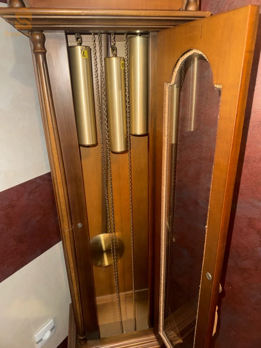 ساعة انتيك