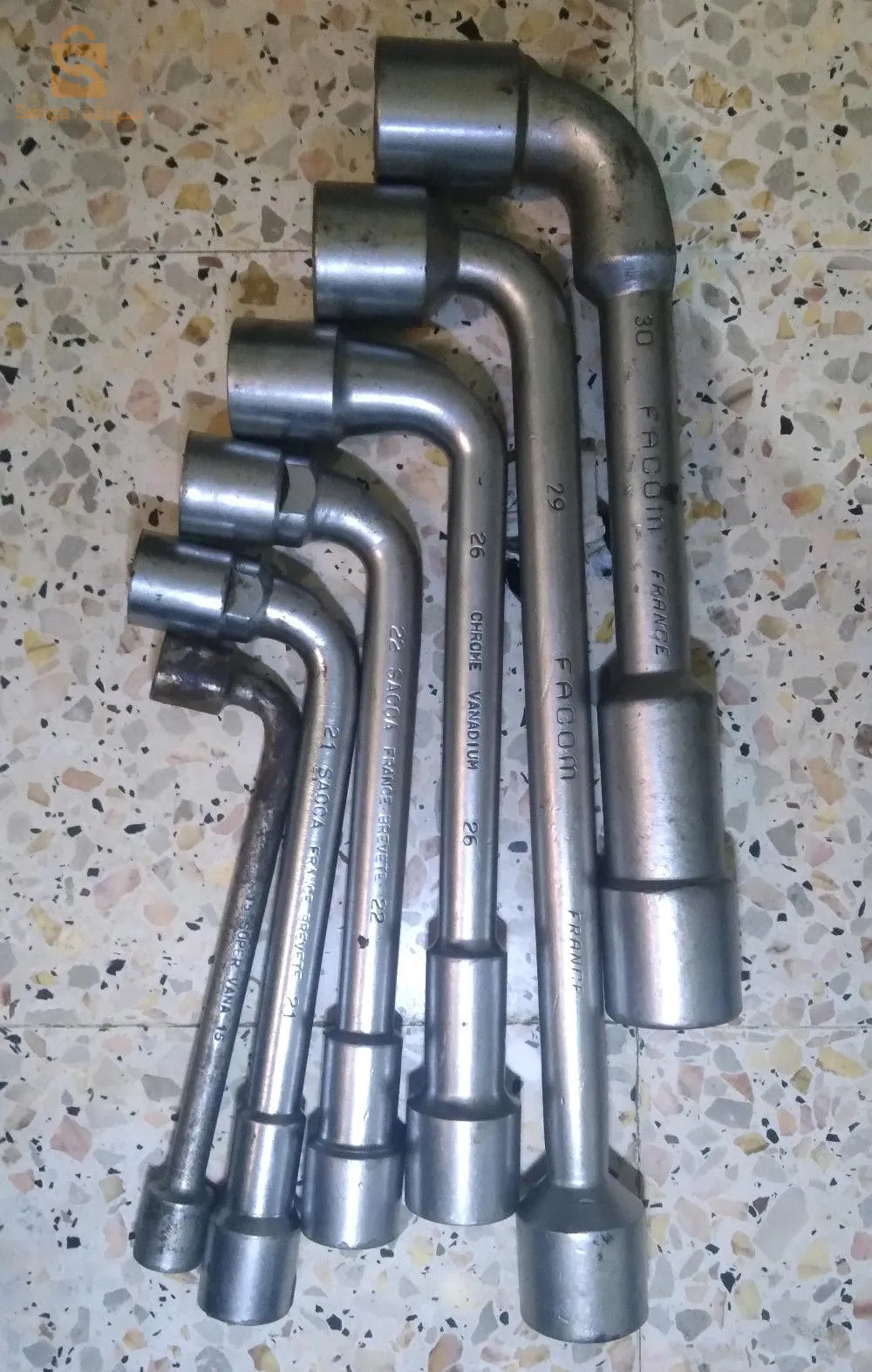 جسر قسنطينة  حي كازناف