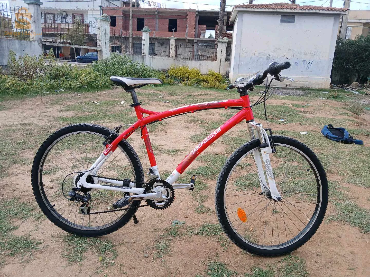 دراجة  فرنسية  من نوع topbike