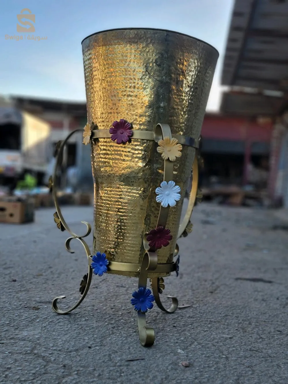 زهرية نحاس (أحمر) 
+10 kg