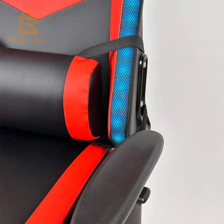 Chaise Gaming Professionnel avec Haut Parleur et Lumière RGB intégré 🎮🖥️🕹️

Livraison disponible 🚛🛵🚚 

رابط الشراء في أول تعليق 👇🏻