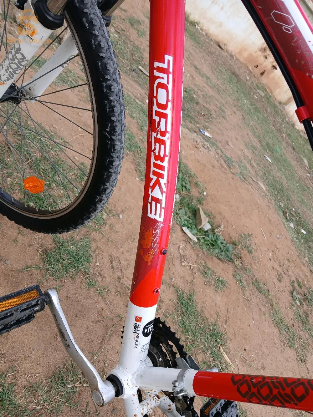 دراجة  فرنسية  من نوع topbike