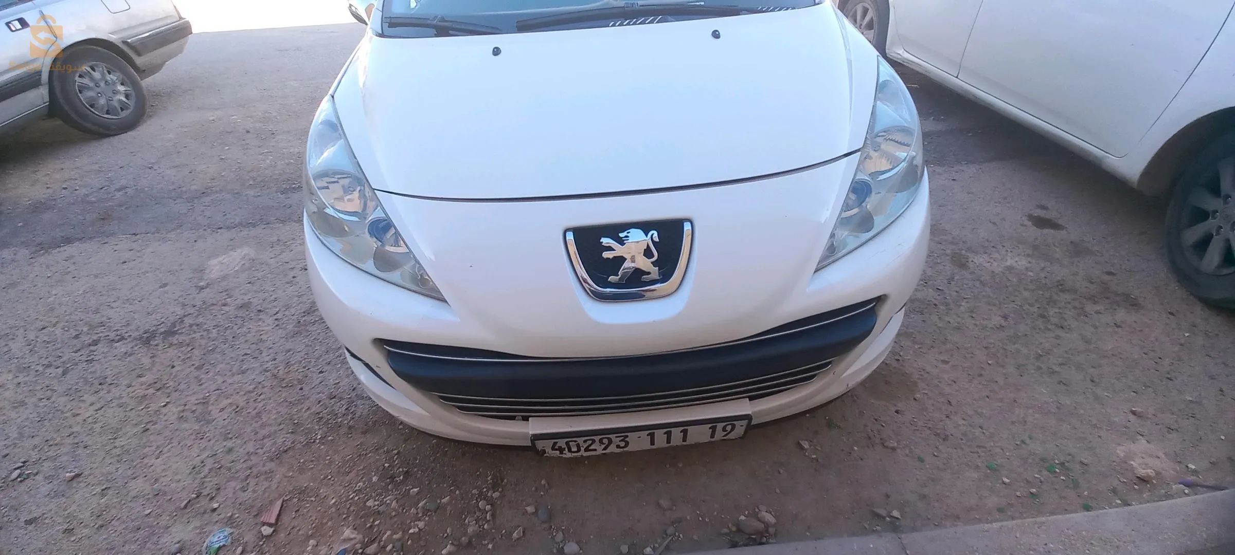 للبيع 1.4 vti sportium 95 ch 16v