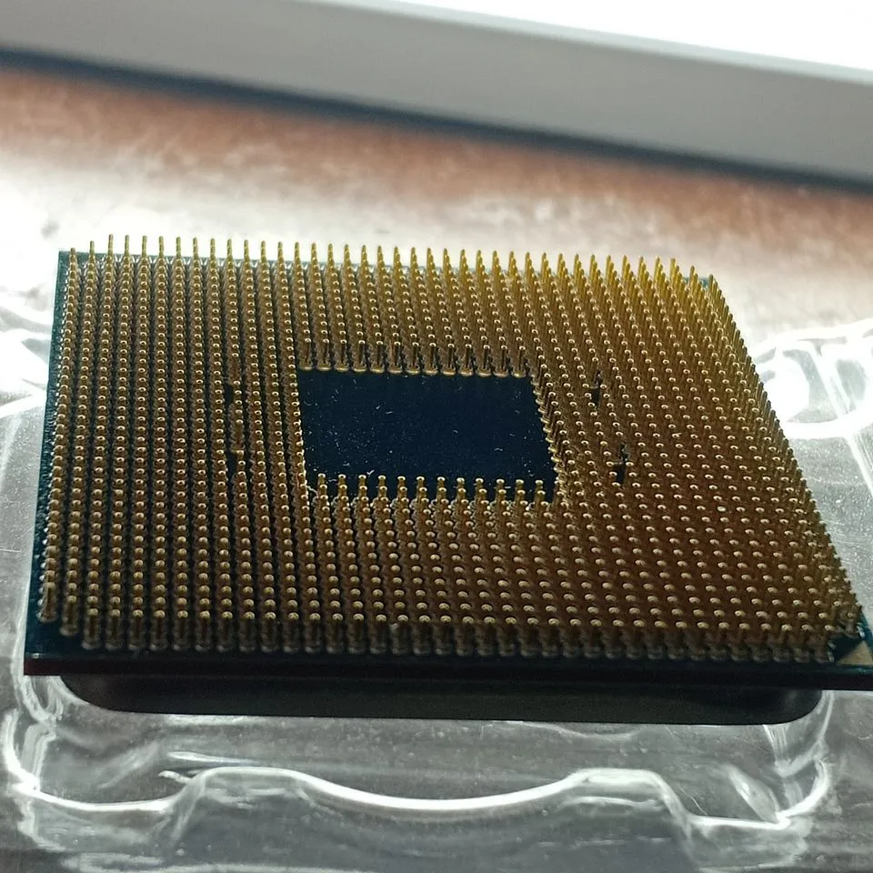 🔧 APU AMD Ryzen 3200G = 🖥️ CPU + 🎮 GPU intégré