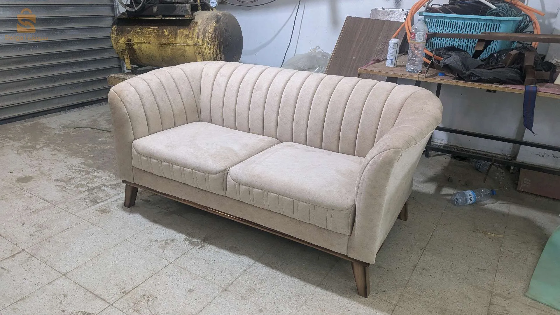 sofa Fournitures
