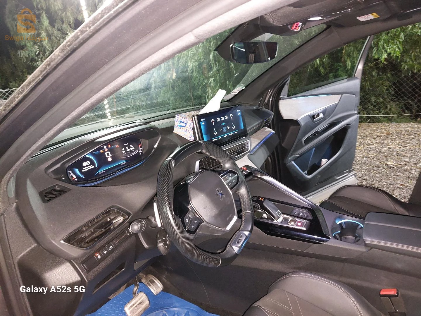 véhicule moin 3 ans