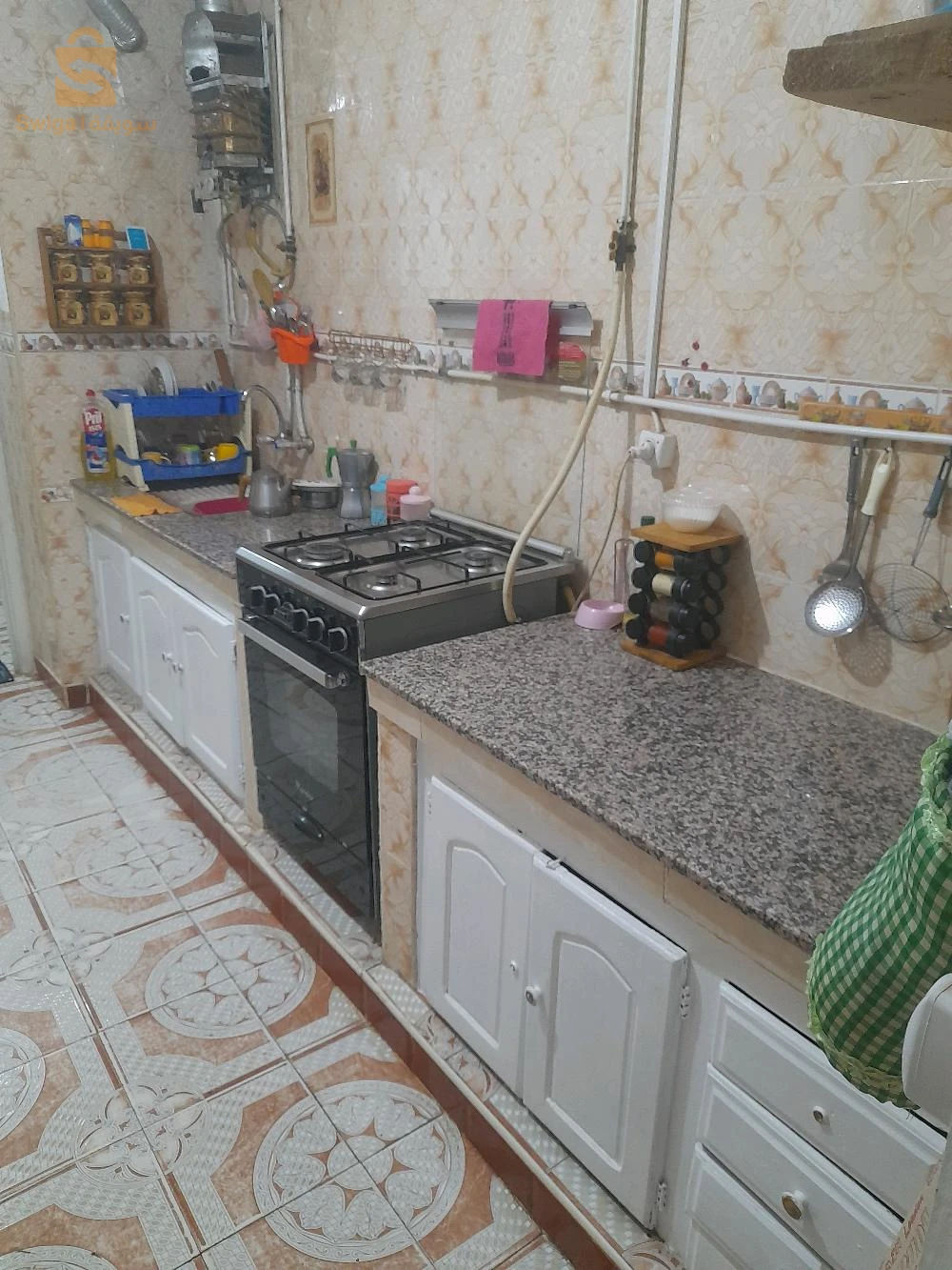 حي النصر 
0667643408