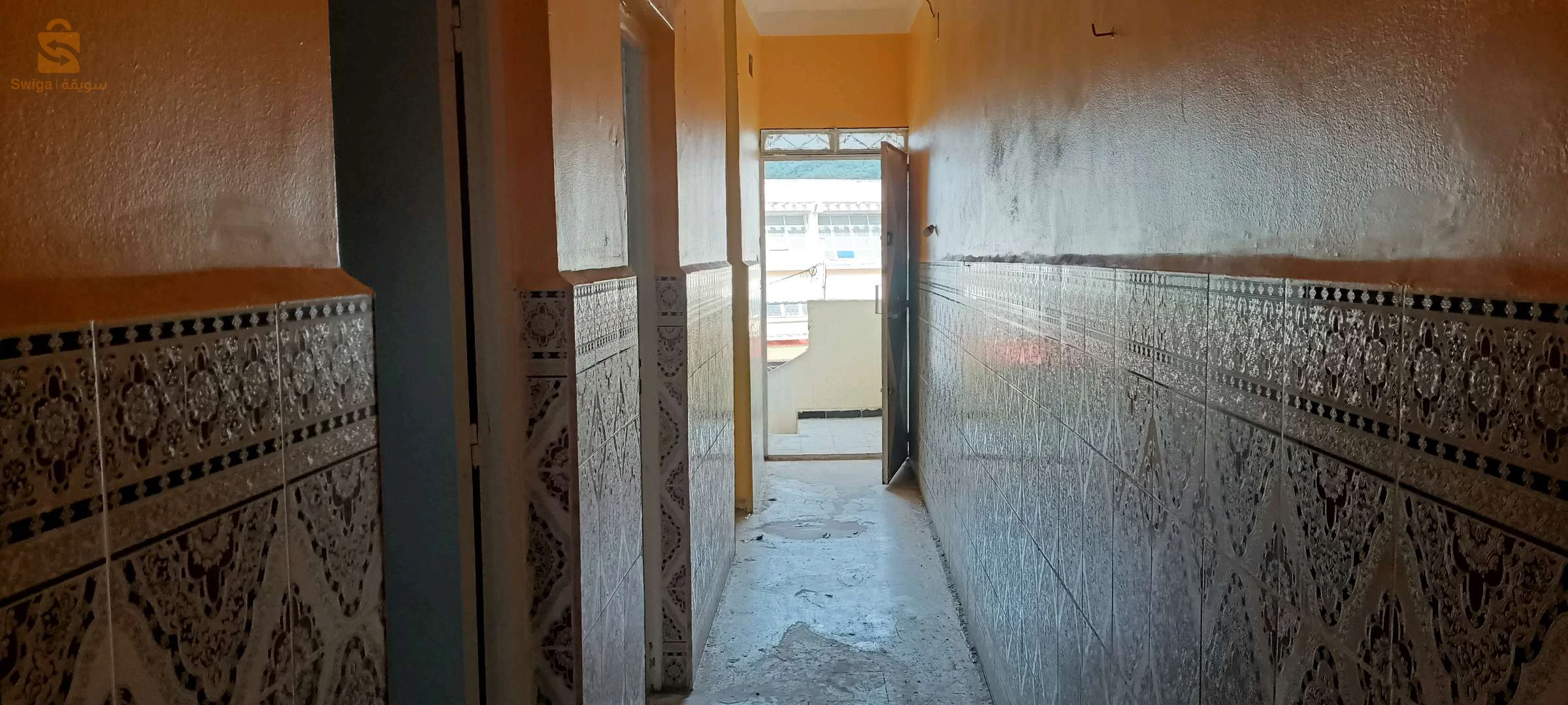 شقة للبيع وسط بلدية العنصر