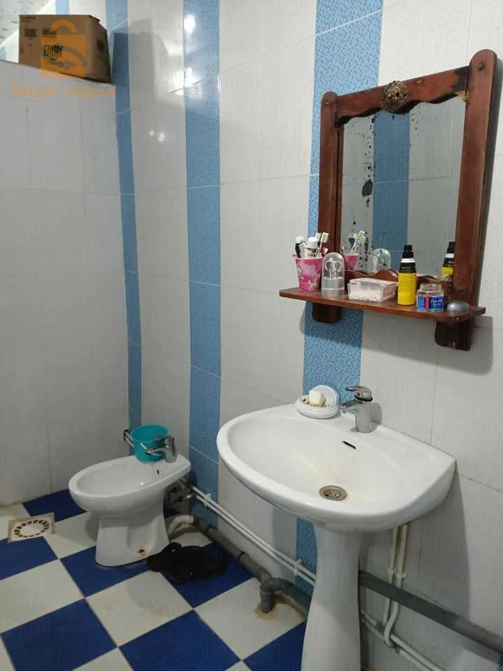 مسكن بشاطئ البحر